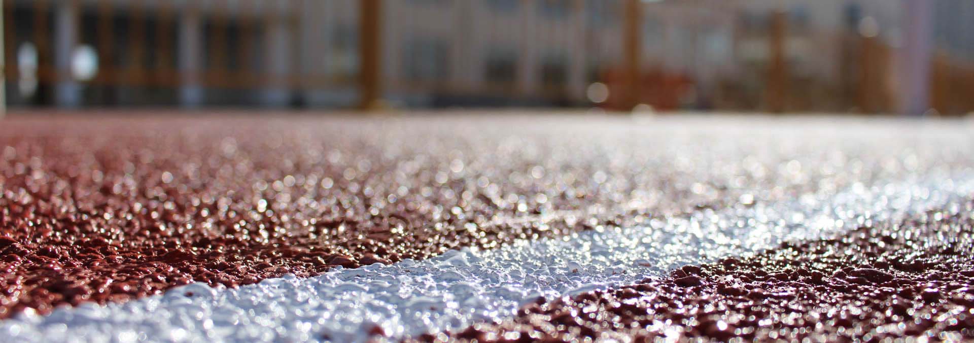 联系我们新国标塑胶跑道